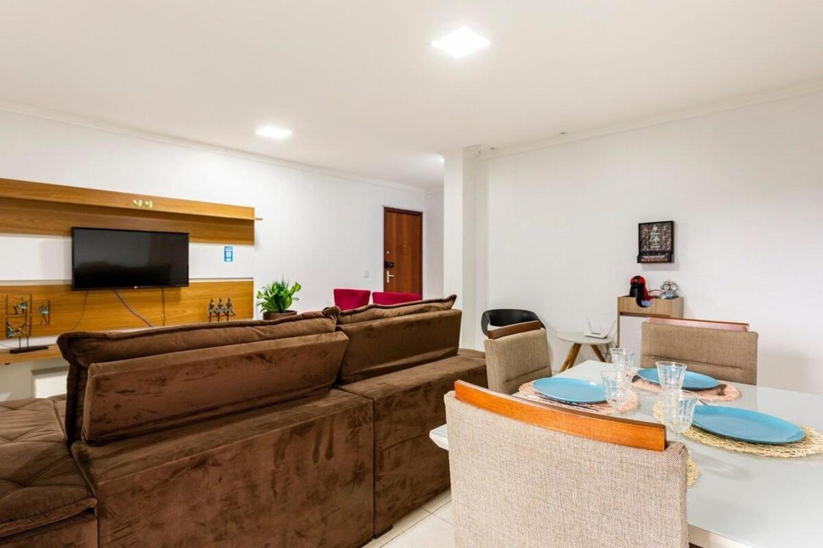 Ap 85M2 , 2Qts Com Suite , Estacionamento, Cozinha Completa , Wi-Fi 500Mb , Jr Catito Бразилиа Экстерьер фото